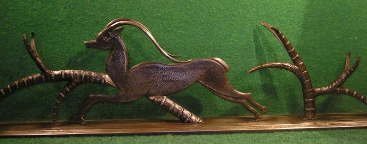 ART DECO DECORATIEF STANDBEELD "ANTILOPE" PATINA METAAL, Antiek en Kunst, Kunst | Beelden en Houtsnijwerken, Ophalen of Verzenden
