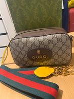 Gucci GG supreme boekentas, Handtassen en Accessoires, Overige merken, Zo goed als nieuw, Leer