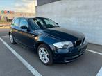 Bmw 118D 2009 Euro5 prête à immatriculer, Autos, 5 places, Carnet d'entretien, Série 1, Tissu