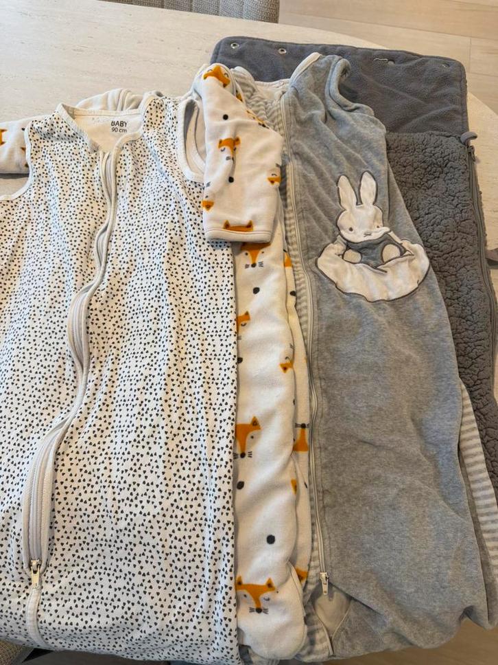 3 baby slaapzakjes in goede staat – €5/stuk, Enfants & Bébés, Couvertures, Sacs de couchage & Produits pour emmailloter, Comme neuf