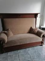 Banc de château en velours ancien, Enlèvement