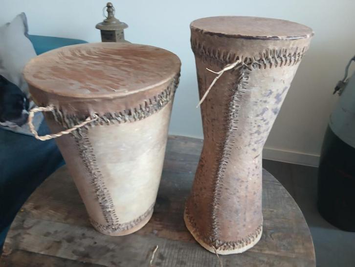 Handgemaakte Afrikaanse trommels, Muziek en Instrumenten, Percussie, Gebruikt, Ophalen