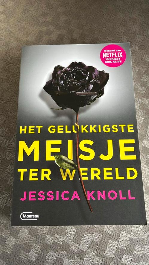 Jessica Knoll - Het gelukkigste meisje ter wereld, Boeken, Thrillers, Zo goed als nieuw, Ophalen of Verzenden