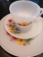 Lot de 3 pièces arcopal, Enlèvement