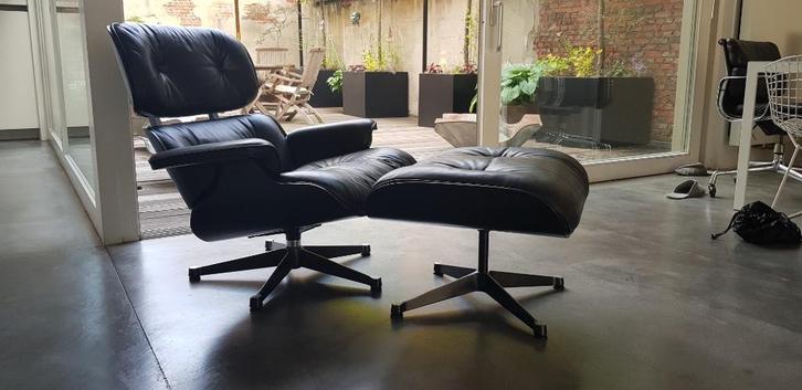 Eames Lounge Chair & Ott Vitra Black, Huis en Inrichting, Fauteuils, Gebruikt, Ophalen