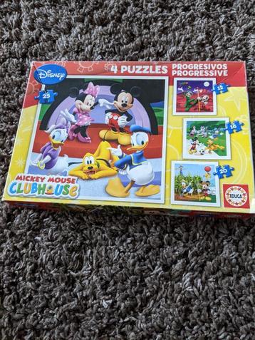 4 puzzels van Disney, Enlèvement ou Envoi, 10 à 50 pièces, Utilisé, 4 à 6 ans