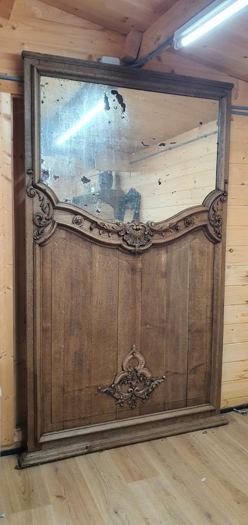 Prachtige antieke schouwspiegel met een unieke uitstraling., Antiquités & Art, Antiquités | Miroirs, Enlèvement