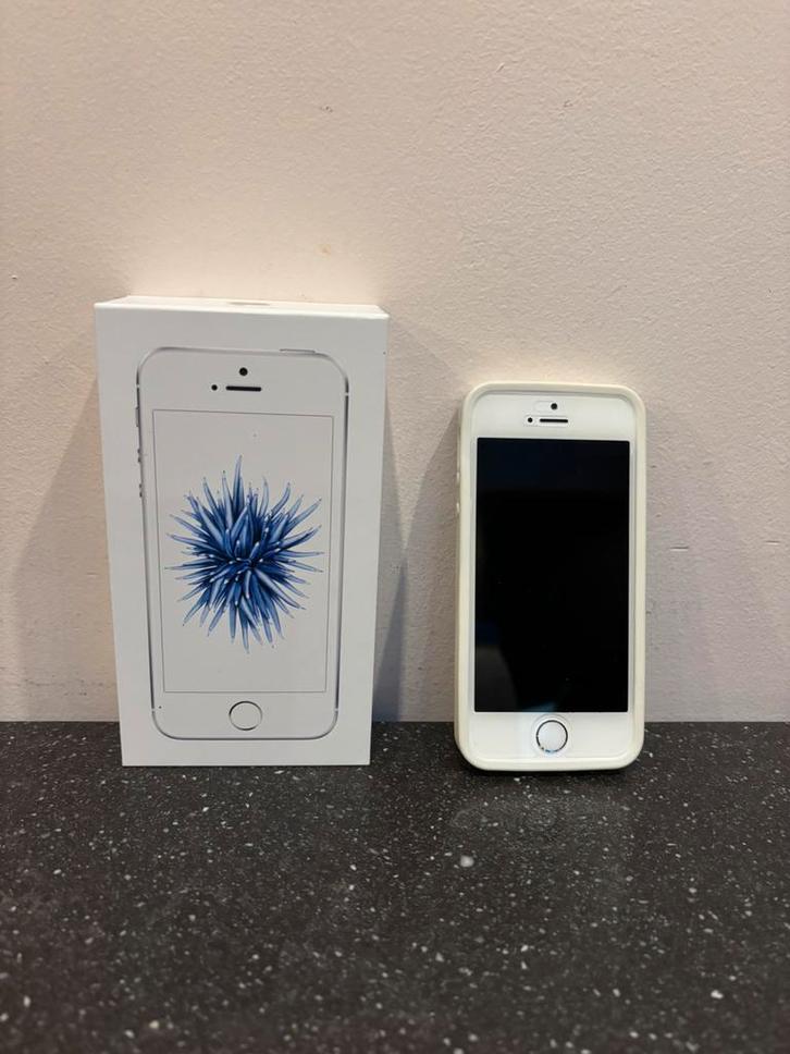 Apple iPhone SE (1re génération) - inutilisé !, Télécoms, Téléphonie mobile | Apple iPhone, Neuf, 64 GB, Sans abonnement, Sans simlock