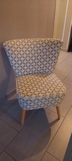 Leuke fauteuil / stoel – stof – lichte schade, Ophalen