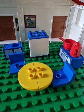 Duplo huis en meer beschikbaar voor biedingen