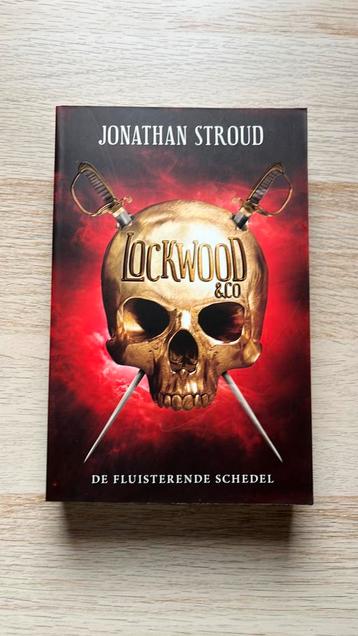 Jonathan Stroud - De fluisterende schedel beschikbaar voor biedingen