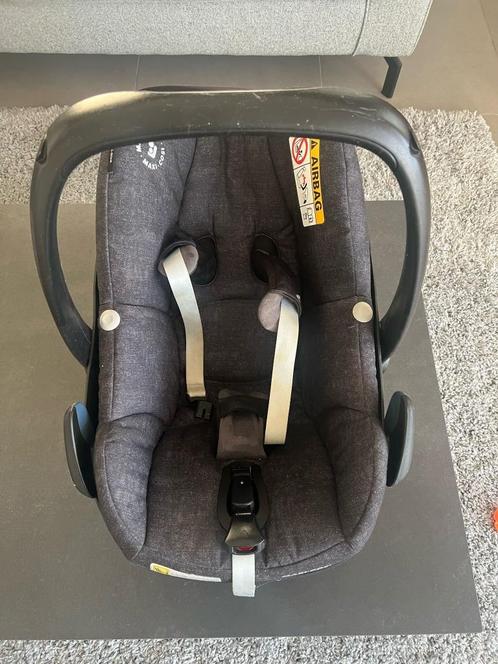 Maxi-Cosi Pebble Pro i-Size + 2x isofix, Kinderen en Baby's, Autostoeltjes, Gebruikt, Maxi-Cosi, 0 t/m 18 kg, Isofix, Ophalen