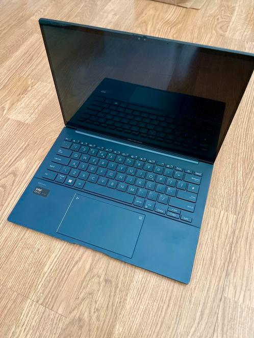 ASUS Zenbook 14 OLED UX3405MA QWERTY Core 9 185H 32GB 1TB, Computers en Software, Windows Laptops, Gebruikt, SSD, Qwerty, Met touchscreen