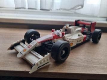 Lego mclaren mp4/4 ayrton senna disponible aux enchères