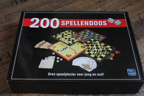 200 Spellendoos, Hobby en Vrije tijd, Gezelschapsspellen | Bordspellen, Nieuw, Ophalen of Verzenden