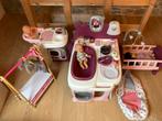 SMOBY grande maison des bébés + dressing + 3 bébés, Kinderen en Baby's, Ophalen, Zo goed als nieuw, Poppenhuis