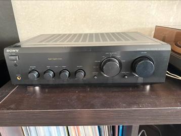 Sony TA-FE330R versterker in goeie staat beschikbaar voor biedingen