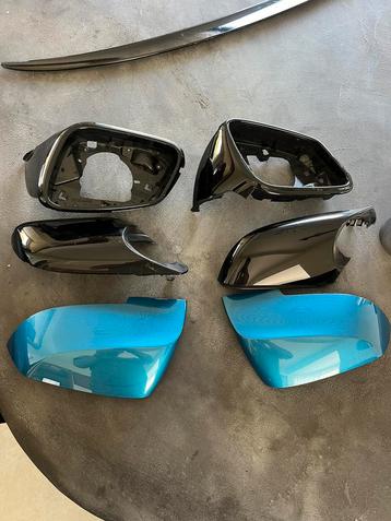 Coques de rétroviseurs M2 BMW F87 2016-2019 - OEM