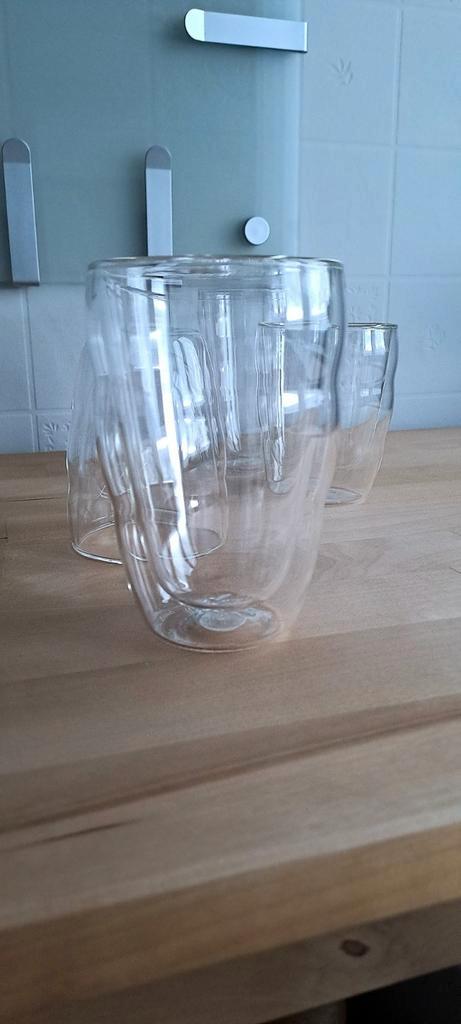 Bodum verres 2 grand 2 petit neuf à saisir ️️↙️, Huis en Inrichting, Keuken | Servies, Nieuw, Glas of Glazen, Overige stijlen