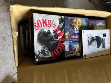 Lot de 300 DVD, Tous les âges, Enlèvement, Utilisé