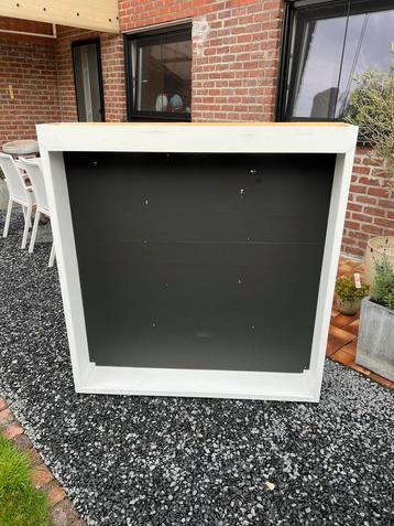 Gratis etalage kast zonder verlichting beschikbaar voor biedingen