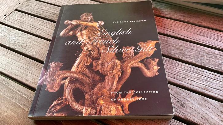English and French Silver Gilt (kunstboek), Boeken, Catalogussen en Folders, Gelezen, Catalogus, Ophalen of Verzenden