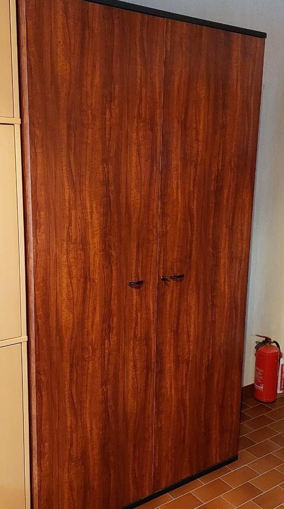 bureaukast kast met leggers zwart rood kers gaverzicht, Huis en Inrichting, Kasten | Overige, Gebruikt, Ophalen