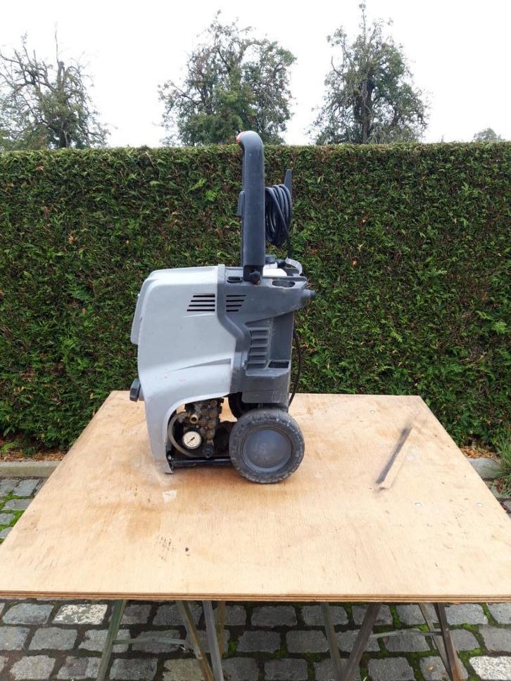 Professionele hogedrukreiniger Comet K250, Tuin en Terras, Hogedrukreinigers, Gebruikt, Elektrisch, Met regelbare waterdruk, Met autostop en -start