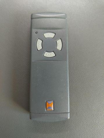 Hormann handzenders grijze knoppen 40.685 MHz HSE-2 HSM-4 beschikbaar voor biedingen