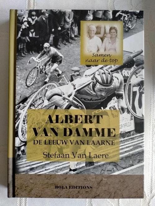 Wielrennen koers renner : Albert Van Damme De leeuw v Laarne, Livres, Livres de sport, Enlèvement ou Envoi