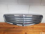 Mercedes C klasse W204 2007 - 2010 grille in de bumper €100, Auto-onderdelen, Gebruikt, Ophalen of Verzenden, Mercedes-Benz