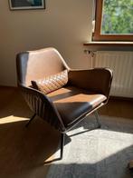 Bruine leren fauteuil - RETRO-design, Ophalen, Zo goed als nieuw, Leer, Vintage/moderne