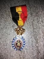 Ereteken van de Arbeid 1e klasse Travail België Belgique VNV, Verzamelen, Verzenden, Landmacht, Embleem of Badge