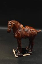 Chinees porseleinen paard, Antiek en Kunst, Antiek | Porselein, Ophalen of Verzenden