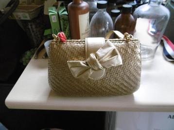 kleine handtas , nieuw, goudkleur, merk "ABRO"