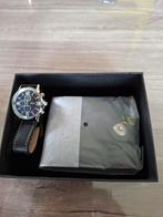 Montre +Portefeuille, Ophalen of Verzenden, Zo goed als nieuw
