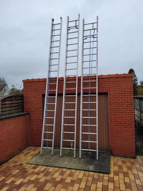 Solide 3-delige touwoptrek ladder 3x20 sporten, Doe-het-zelf en Bouw, Ladders en Trappen, Zo goed als nieuw, Ladder, 4 meter of meer