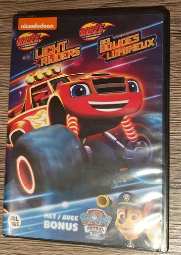 Dvd 'Blaze en de Monsterwielen: Licht Rijders' beschikbaar voor biedingen