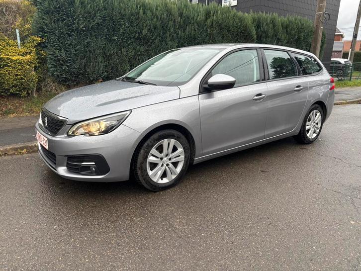 Peugeot 308/ 2019 Voiture se trouve en très bon état.93000km, Autos, Peugeot, Particulier, ABS, Caméra de recul, Phares directionnels