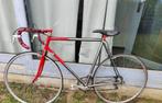 Vélo de course vintage Peugeot – cadre acier, Fietsen en Brommers, Ophalen, Gebruikt, Staal