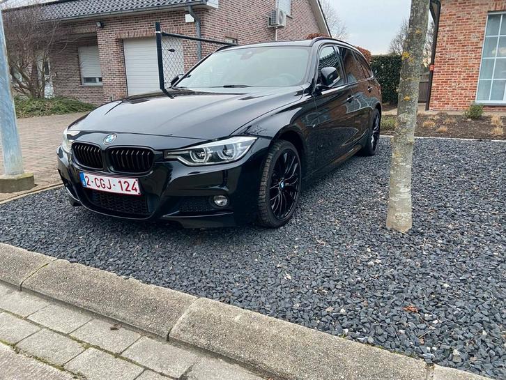 BMW 330D M-Pakket XDrive LCI, Auto's, BMW, Particulier, 4x4, Radio, Ophalen