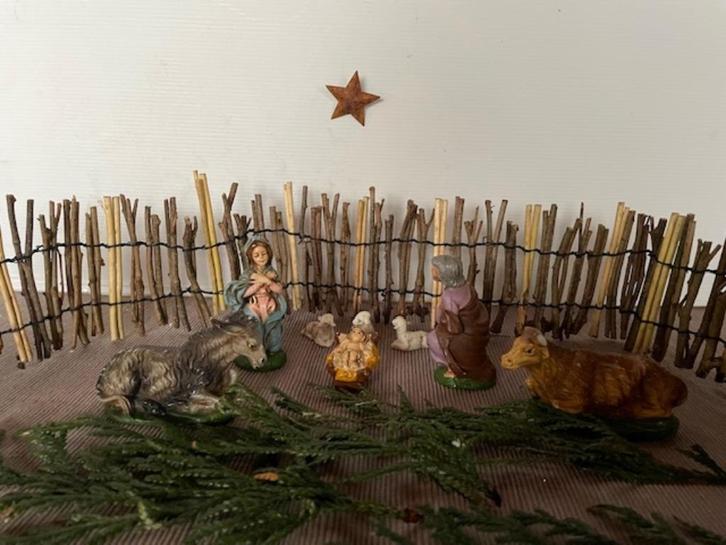 2 x kerstbeelden, Diversen, Kerst, Gebruikt, Ophalen of Verzenden