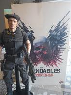 Hot toys barney ross, Ophalen of Verzenden, Zo goed als nieuw, Actiefiguur of Pop
