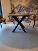 Table ronde avec 6 chaises, Maison & Meubles, Tables | Tables à manger, Comme neuf, Enlèvement, Métal