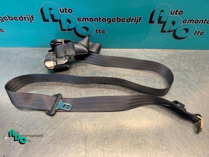 Veiligheidsgordel rechts-achter van een Volvo V40, Auto-onderdelen, Interieur en Bekleding, Volvo, Gebruikt, 3 maanden garantie