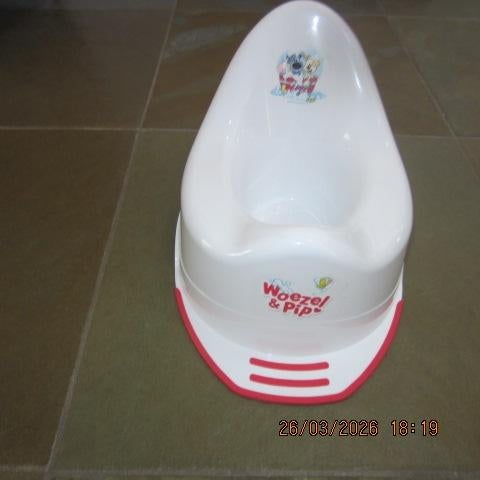 TE KOOP ZO GOED ALS NIEUWE KINDER POTJE ZIE FOTO S, Ophalen, Zo goed als nieuw