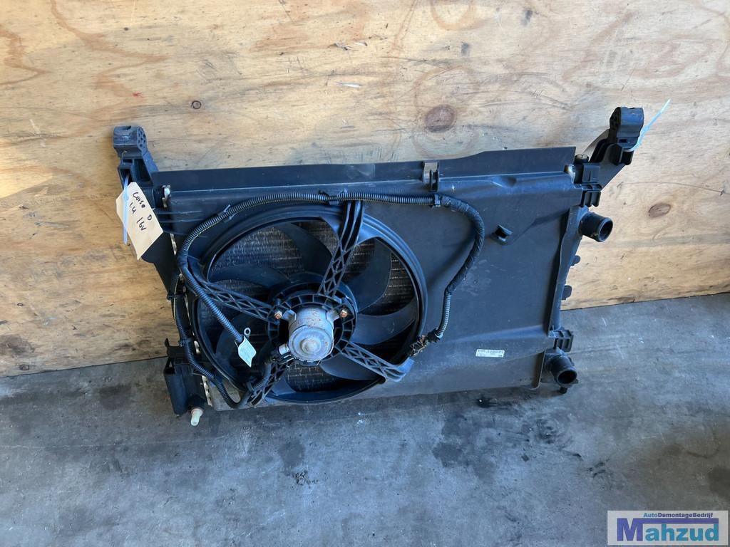 OPEL CORSA D 1.4 radiateur koelvin 2005-2014, Auto-onderdelen, Airco en Verwarming, Opel, Gebruikt