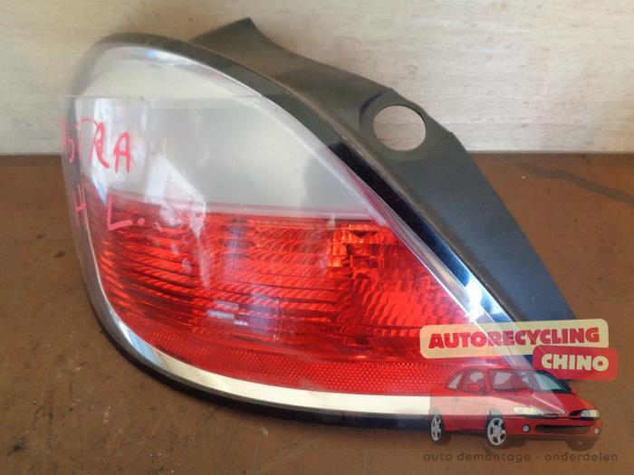 Achterlicht links van een Opel Astra, Auto-onderdelen, Verlichting, Opel, Gebruikt, 3 maanden garantie, Ophalen of Verzenden