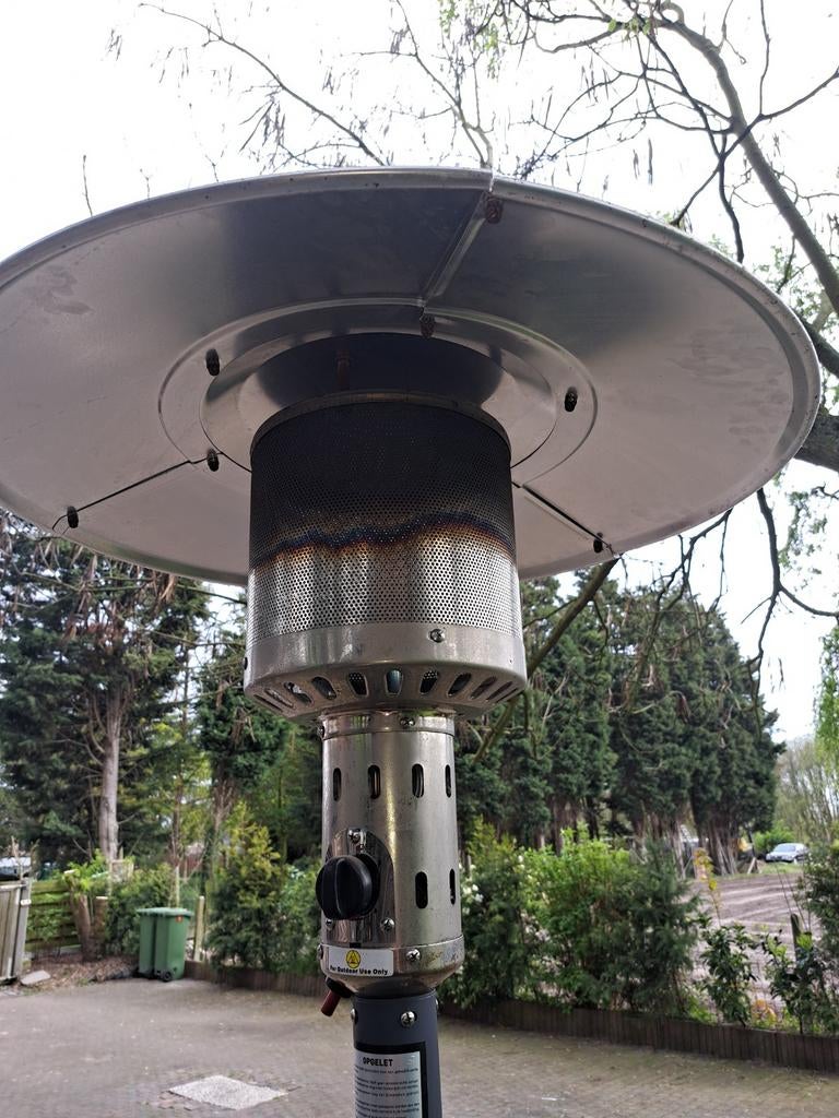 Chauffe-terrasse à l'état neuf avec bouteille de gaz pleine, Enlèvement