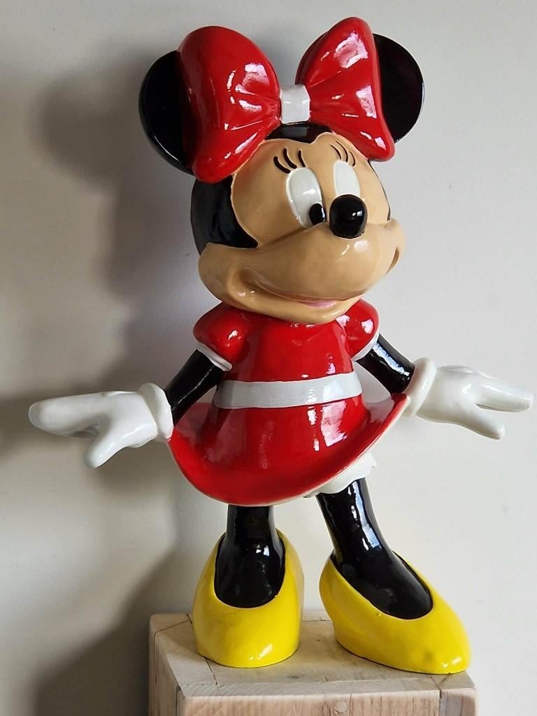 Minnie beeld, Ophalen, Nieuw